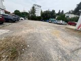 LEFKOŞA/YENİŞEHİR'DE KİRALIK TİCARİ İZİNLİ OTOPARK OLMAYA MÜSAİT ARAZİ