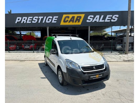 2017 Model Düz Peugeot Partner