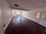 LEFKOŞA/ORTAKÖY' DE KİRALIK SHOWROOM