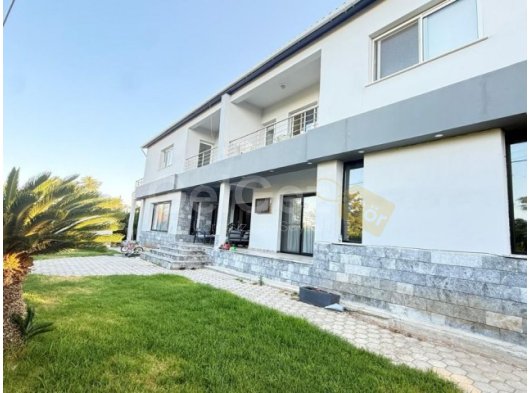 LEFKE ' DE 3+2 MÜSTAKİL VE 2 ADET 3+1 SATILIK DAİRE