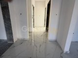 LEFKOŞA/GÖÇMENKÖY MERKEZ'DE ZEMİN KAT SATILIK DAİRE