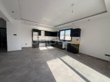 LEFKOŞA/KÜÇÜK KAYMAKLI MERKEZDE 2+1 PENTHOUSE SATILIK