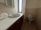 LEFKOŞA/ORTAKÖY MERKEZDE TİCARİ İZİNLİ BİRDEN FAZLA TİCARİ AMACA HİZMET EDEBİLECEK 4+1 KİRALIK DAİRE