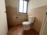 LEFKOŞA/ORTAKÖY MERKEZDE TİCARİ İZİNLİ BİRDEN FAZLA TİCARİ AMACA HİZMET EDEBİLECEK 4+1 KİRALIK DAİRE