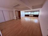 LEFKOŞA/ORTAKÖY' DE KİRALIK SHOWROOM