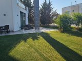 LEFKOŞA/METEHAN' DA 3+2 SATILIK VİLLA