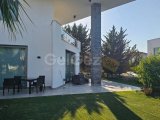 LEFKOŞA/METEHAN' DA 3+2 SATILIK VİLLA