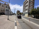 GİRNE MERKEZDE KİRALIK 4+1 DÜKKAN