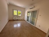 GİRNE/ALSANCAK'TA MERİT HOTELLERE YAKIN KONUMDA SATILIK 6+2 ÖZEL HAVUZLU VİLLA