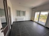 GİRNE/ALSANCAK'TA MERİT HOTELLERE YAKIN KONUMDA SATILIK 6+2 ÖZEL HAVUZLU VİLLA
