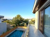 GİRNE /ALSANCAK'TA SATILIK ULTRA LÜKS 4+1 MÜSTAKİL FIRSAT VİLLALAR