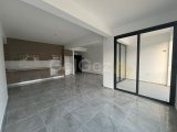 GİRNE/ÇATALKÖY'DE ANA CADDE ÜZERİ SATILIK 2+1 SIFIR DAİRELER