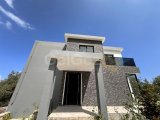 GİRNE/ÇATALKÖYDE 5+2 SATILIK VİLLA