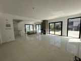 GİRNE/ÇATALKÖYDE 5+2 SATILIK VİLLA
