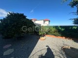 GİRNE/EDREMİT'TE 1 DÖNÜM ARSA İÇERİSİNDE SATILIK 3+1 VİLLA
