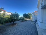 GİRNE/EDREMİT'TE 1 DÖNÜM ARSA İÇERİSİNDE SATILIK 3+1 VİLLA