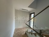 GİRNE/EDREMİT'TE EŞSİZ GÜZELLİKTE SATILIK 4+1 VİLLALAR