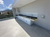 GİRNE/EDREMİT'TE SATILIK 6+1 ULTRA LÜKS VİLLA