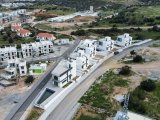 GİRNE/ESENTEPENİN EN PRESTİJLİ BÖLGESİNDE SATILIK 4+1 VİLLALAR
