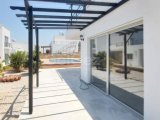 GİRNE/ESENTEPEDE SATILIK ÖZEL HAVUZLU 3+1 VİLLA