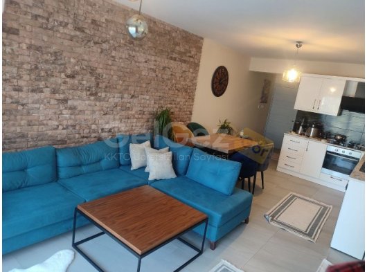 GİRNE MERKEZDE SATILIK 2+1 DAİRE