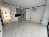GİRNE OSCAR OTEL BÖLGESİNDE HAVUZLU LÜKS SİTEDE SATILIK 2+1 DAİRE