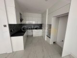 GİRNE OSCAR OTEL BÖLGESİNDE HAVUZLU LÜKS SİTEDE SATILIK 2+1 DAİRE