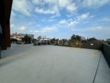 GİRNE/KARAKUM BELLAPAİS YOLUNDA TİCARİ İZİNLİ 3+1 EŞYALI OFİS
