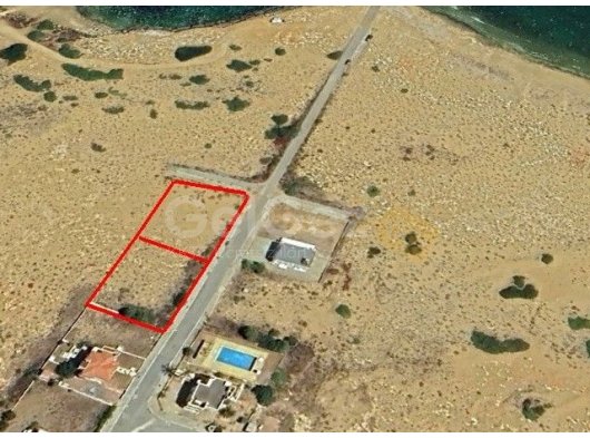 GİRNE/SADRAZAMKÖY'DE DENİZE SIFIR SATILIK ARSA