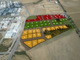 LEFKOŞA/ALAYKÖY'DE HEM TİCARİ HEM KONUT İZİNLİ ARAZİLER