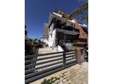 iskele denize yakın triplex villa eşyalı