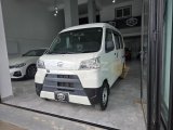DAIHATSU HIJET SALON