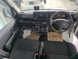 DAIHATSU HIJET SALON