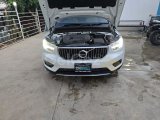 VOLVO XC40 B4