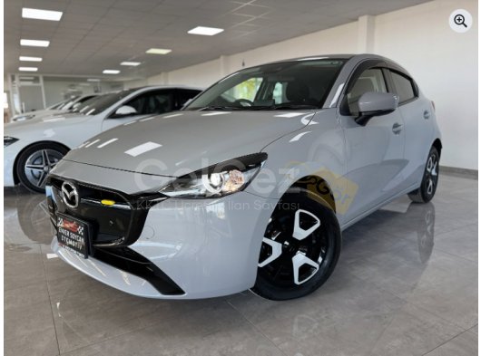2024 Model Otomatik Mazda 2