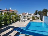 GİRNE/ALSANCAK'TA SATILIK 3+1 HAVUZLU VİLLA