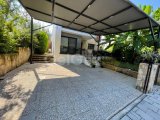 GİRNE/ALSANCAK HASAN UZUN PETROL BÖLGESİNDE SATILIK HAVUZLU 4+1 VİLLA