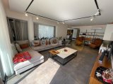 GİRNE/ALSANCAK HASAN UZUN PETROL BÖLGESİNDE SATILIK HAVUZLU 4+1 VİLLA
