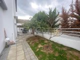 GİRNE/ALSANCAK ESCAPE PLAJI BÖLGESİNDE KİRALK 4+1 HAVUZLU VİLLA