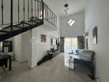GİRNE/ALSANCAK'TA SİTE İÇERİSİNDE SATILIK 3+1 FUL EŞYALI LOFT DAİRE