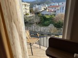 GİRNE/ALSANCAK ATAKARA MARKET BÖLGESİNDE HAVUZLU SİTEDE SATILIK 3+1 FUL EŞYALI DAİRE