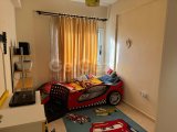 GİRNE/ALSANCAK ATAKARA MARKET BÖLGESİNDE HAVUZLU SİTEDE SATILIK 3+1 FUL EŞYALI DAİRE