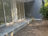 GİRNE/DOĞANKÖY'DE HAVUZLU SİTEDE SATILIK 1+1 DAİRE