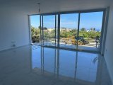 GİRNE/DOĞANKÖY'DE HAVUZLU SİTEDE SATILIK 2+1 DAİRE
