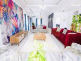 GİRNE/EDREMİT'TE GÜNLÜK KİRALIK ÖZEL HAVUZLU 5+1 VİLLA