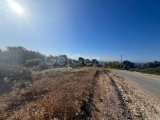 GİRNE/ESENTEPE'DE FUL DENİZ MANZARALI YOLA SIFIR SATILIK ARSA