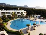 GİRNE/ESENTEPE SUN VALEY'DE SATILIK 3+1 VİLLA