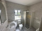 GİRNE/OZANKÖY'DE KİRALIK HAVUZLU 3+2 VİLLA