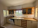 GİRNE/OZANKÖY'DE KİRALIK HAVUZLU 3+2 VİLLA