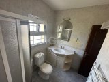 GİRNE/OZANKÖY'DE KİRALIK HAVUZLU 3+2 VİLLA